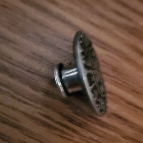 Affliction button - Picture 3 of 3